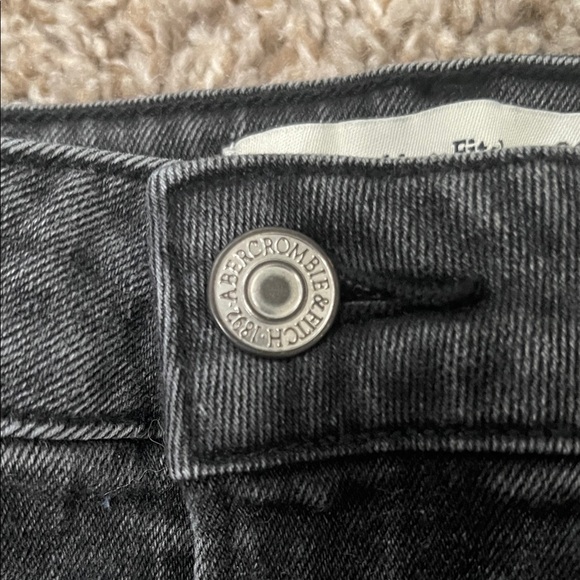 Abercrombie & Fitch Dark Gray Women's Cropped Jeans - Picture 2 of 7